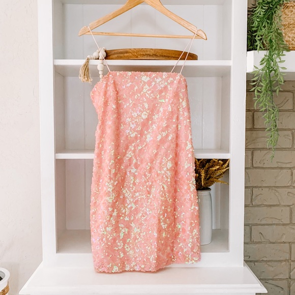 Topshop | Dresses | Top Shop Light Pink Diamond Sequin Thin Strap Mini Dress | Poshmark Topshop | Dresses | Top Shop Light Pink Diamond Sequin Thin Strap Mini Dress | Poshmark